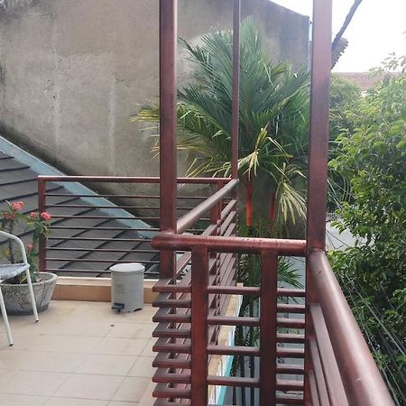 Seventeen Homestay Бандунг Екстер'єр фото