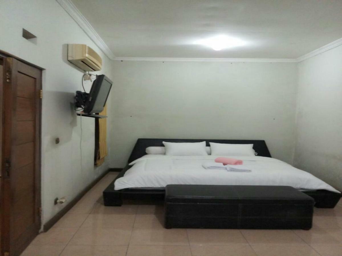Seventeen Homestay Бандунг Екстер'єр фото